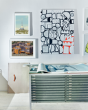 Tisk ilustrace – Obchodní dům Ještěd –v rámu na zdi