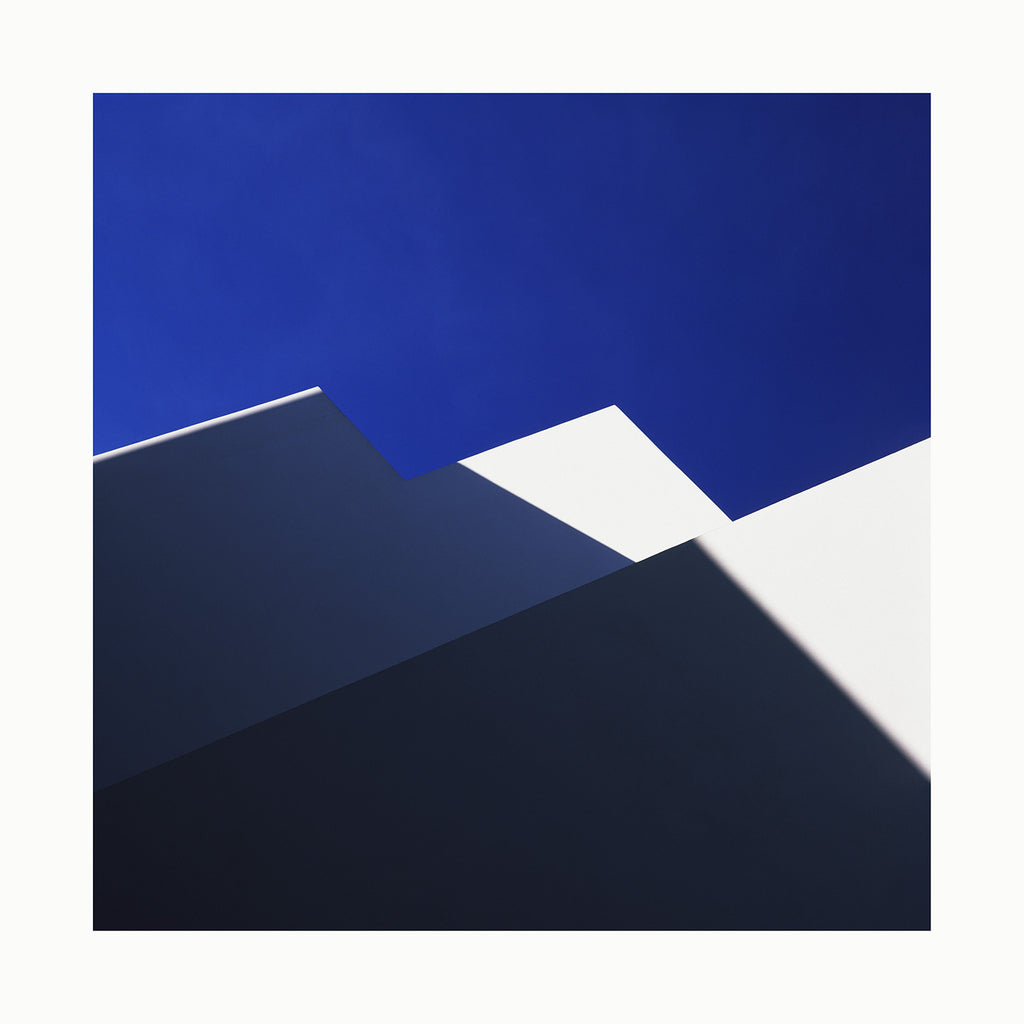 Ondřej Kavan – architecture 5 – fotografie architektury, formát 100 x 100 cm. Náhled.